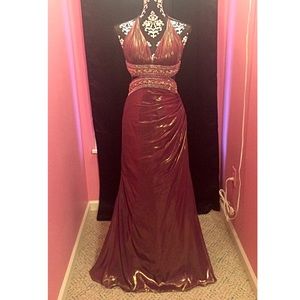 NWT Magenta with Gold Shimmer Prom Formal Dress